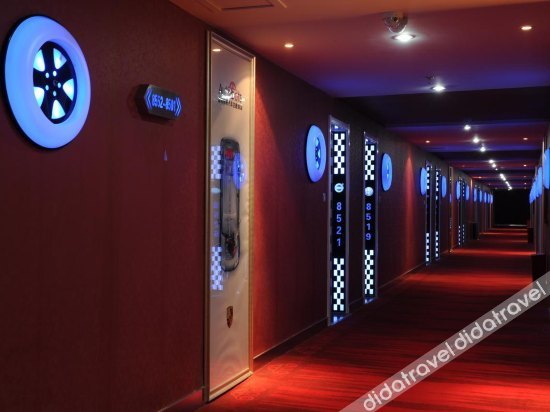 AutobotsOutbots Hotel (Zhengzhou Liulin Metro Station) 3*