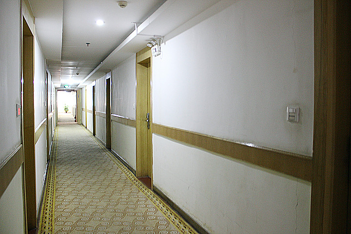 Hongxing Home Hotel (Nanning Wuyi store) 2*