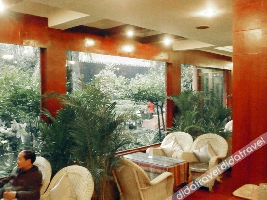 Chengdu Rongcheng Hotel (Tianfu Square Subway Station, Chunxi Road) 3*