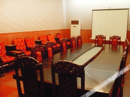 Chengdu Rongcheng Hotel (Tianfu Square Subway Station, Chunxi Road) 3*