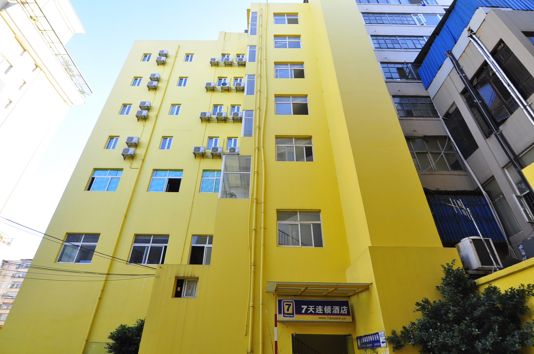 7 Days Premium Hotel (Kunming Vientiane City Dongjiao Road Subway Station) 2*