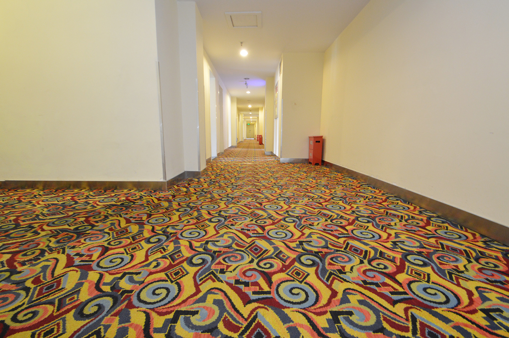 7 Days Inn (Nanjing XuanWwu Lake Hunan Road) 2*