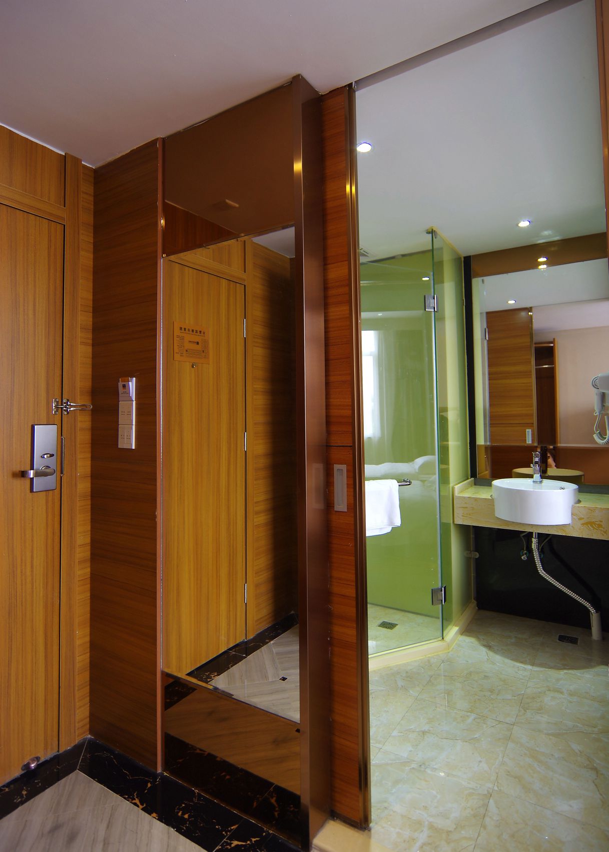 Yeste Hotel (Nanning Qingshan Road) 2*