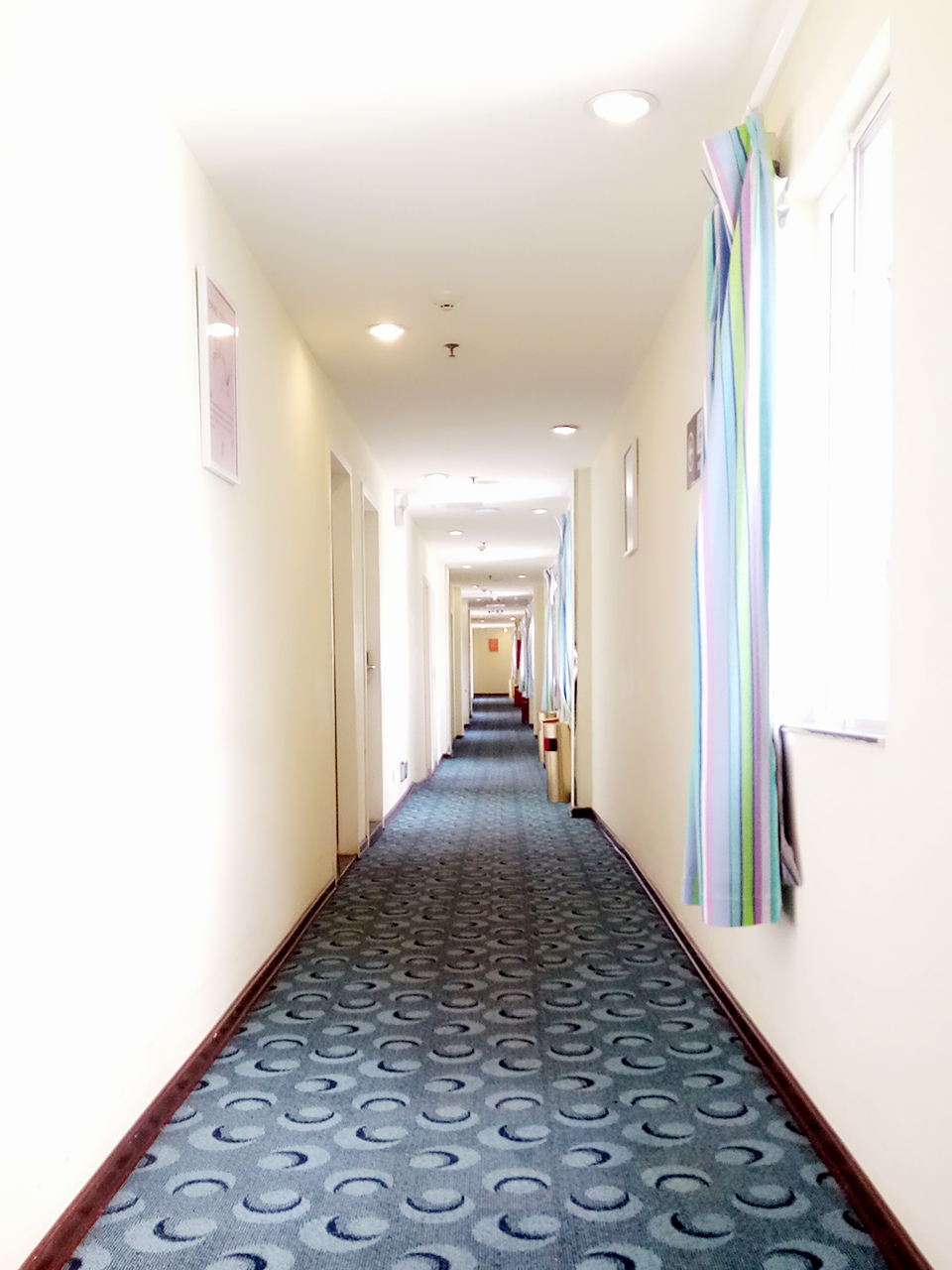IU Hotel (Guiyang Jiaxiulou) 2*
