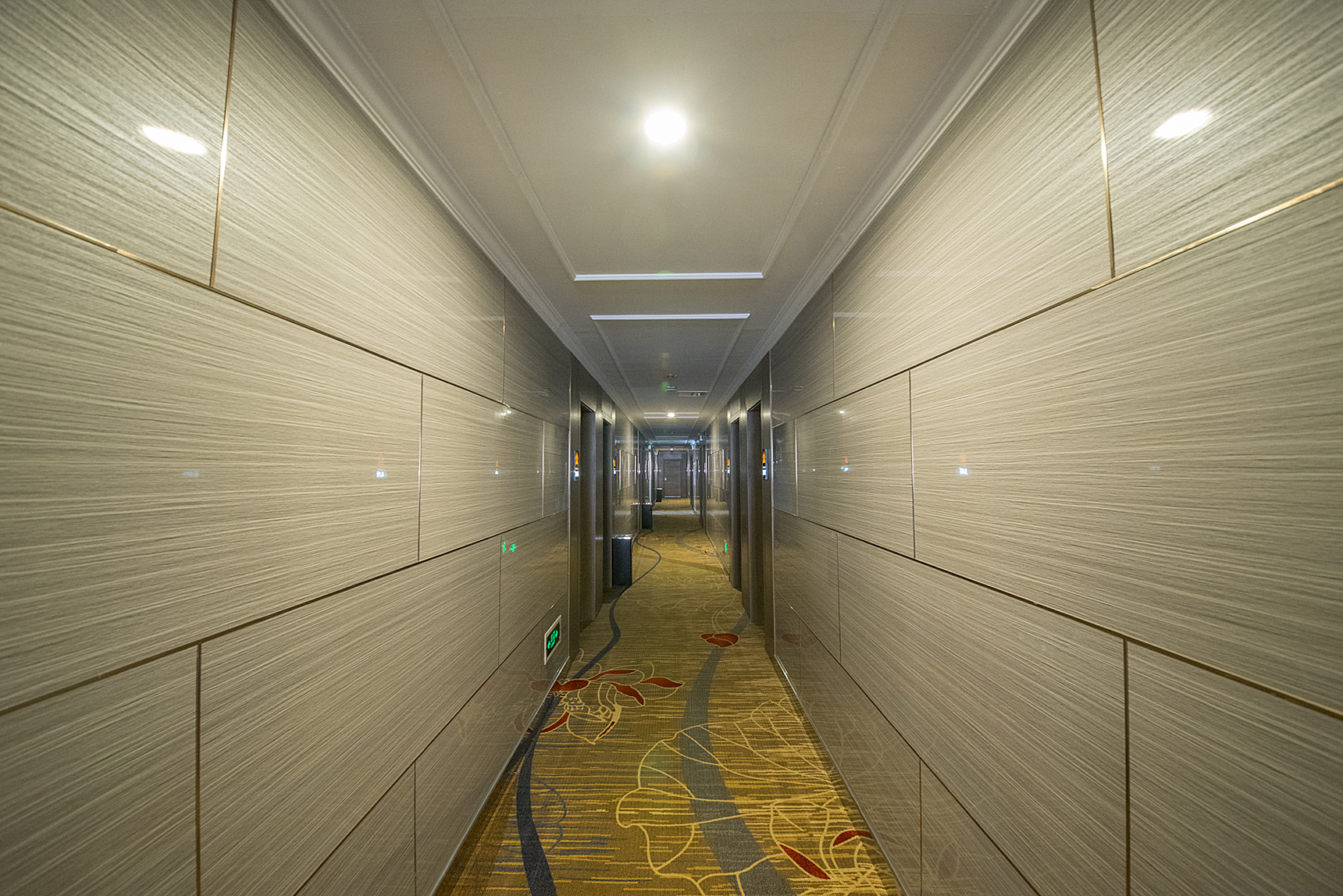 Pinjia Express Hotel 2*