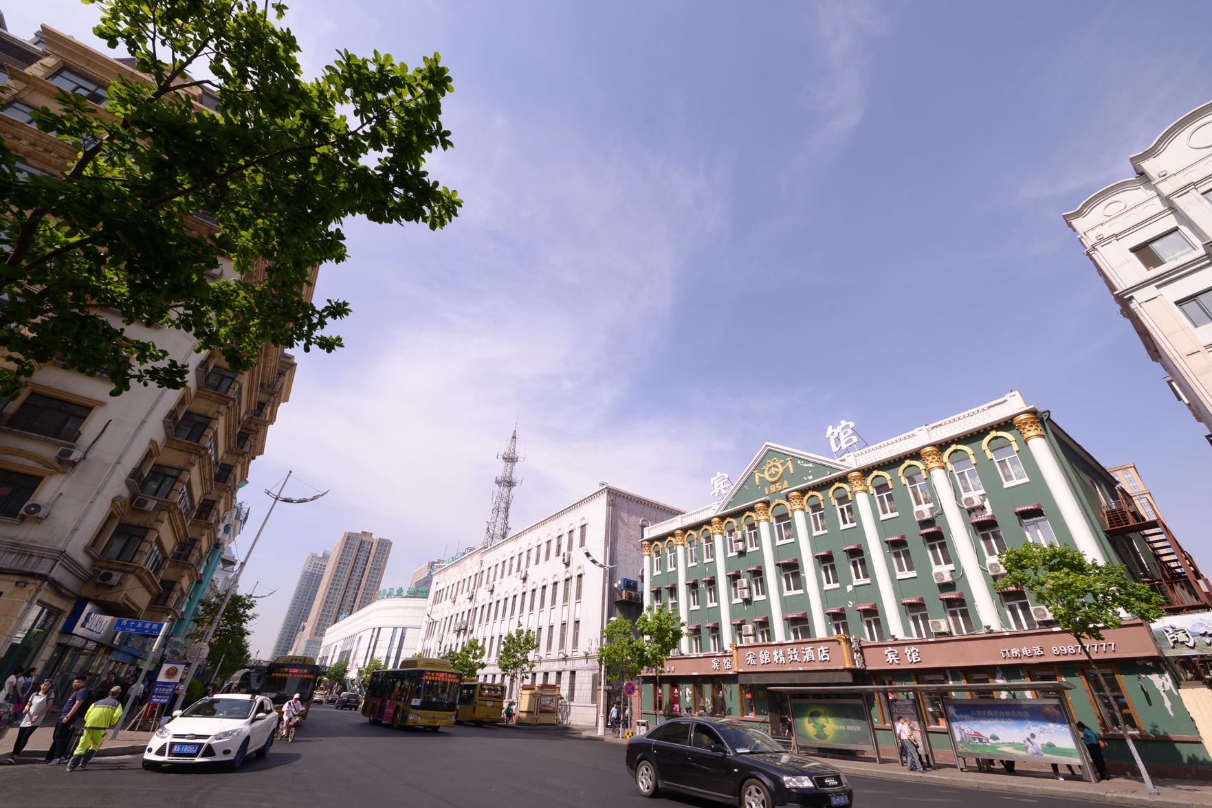 Dongguan Business Hotel (Harbin Central Avenue) 2*
