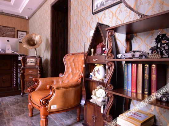 Dongguan Business Hotel (Harbin Central Avenue) 2*