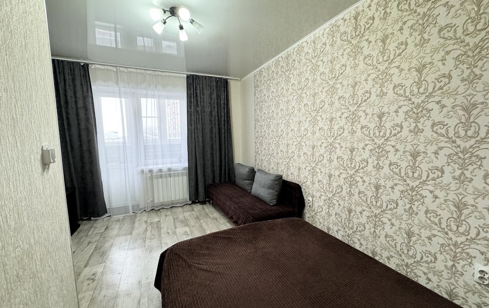 «AstHome» \/ «АстХоум на Космонавтов 18к4» апартаменты 3*