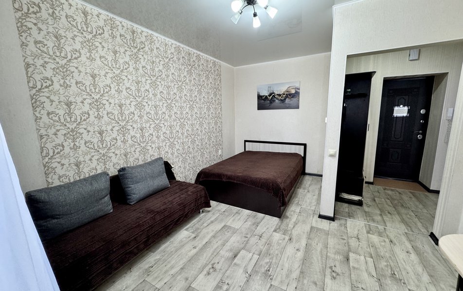 «AstHome» \/ «АстХоум на Космонавтов 18к4» апартаменты 3*