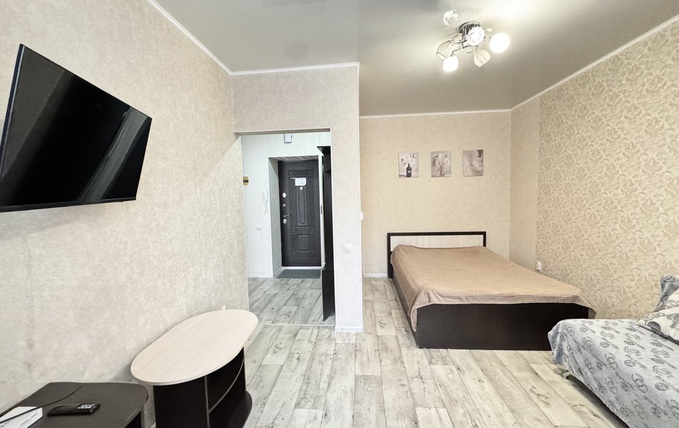 «AstHome» \/ «АстХоум на Космонавтов 18к4» апартаменты 3*