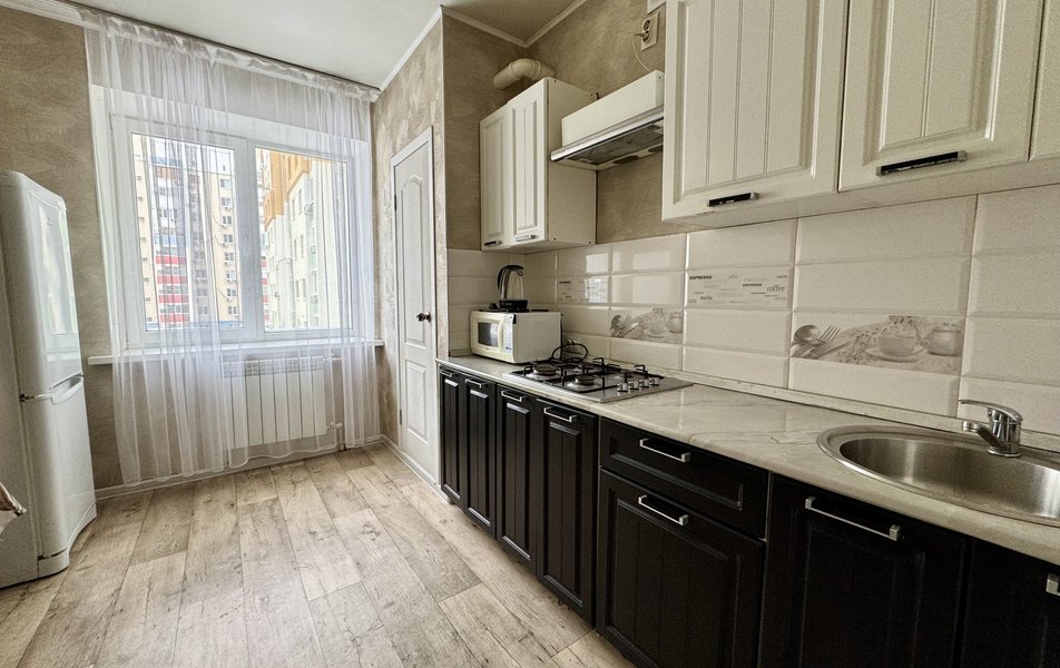 «AstHome» \/ «АстХоум на Космонавтов 18к4» апартаменты 3*