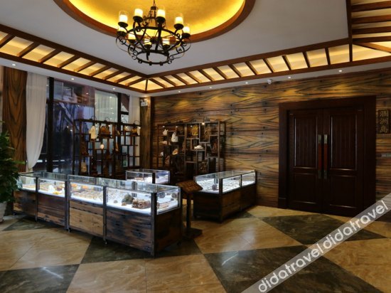 Yuelanting Seascape Hotel (Beihai Old Street Branch) 2*