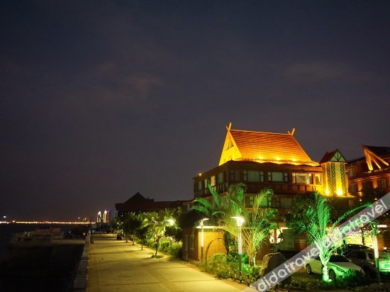 Yuelanting Seascape Hotel (Beihai Old Street Branch) 2*