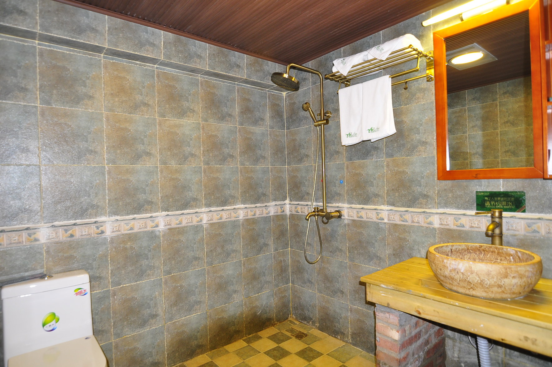 26 Life Hostel (Kunming Dianchi) 2*