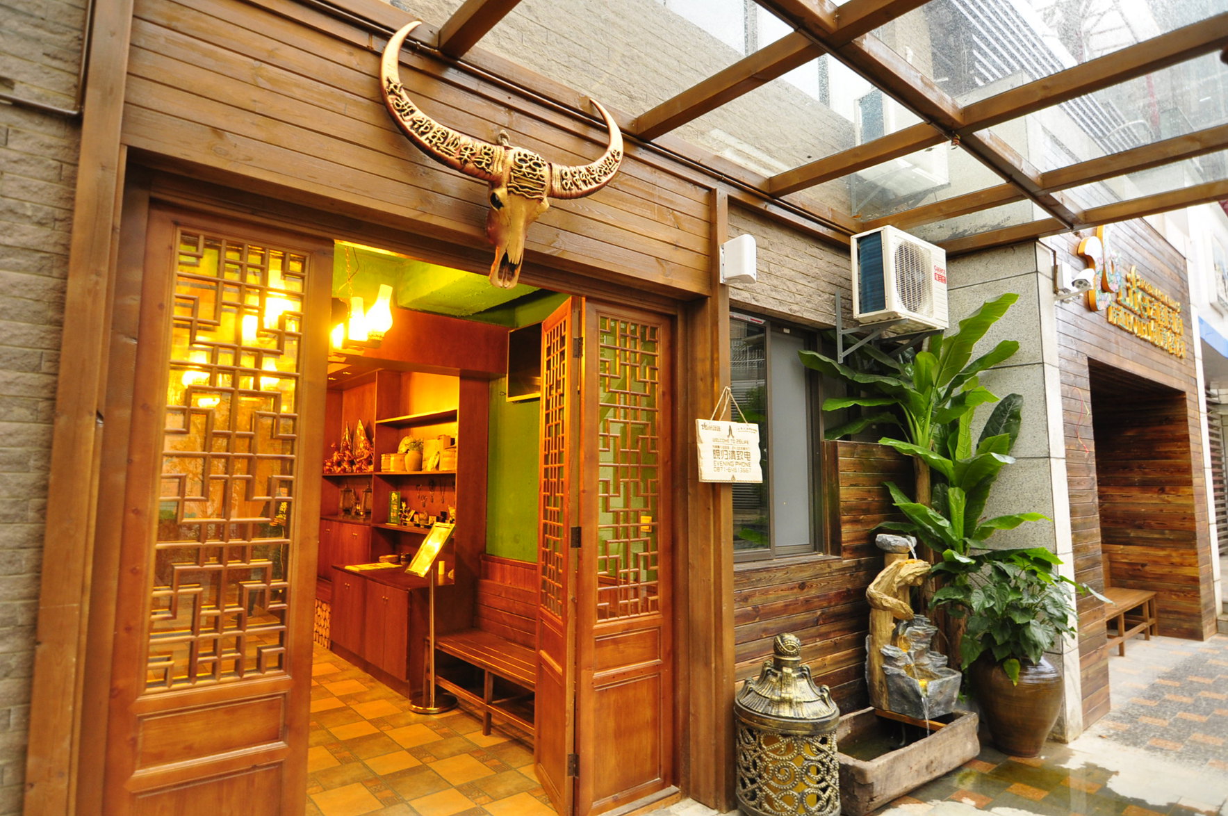 26 Life Hostel (Kunming Dianchi) 2*