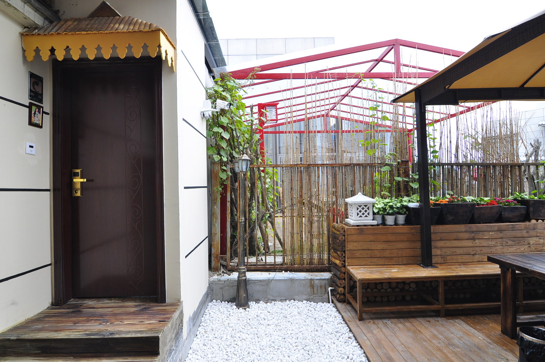 26 Life Hostel (Kunming Dianchi) 2*