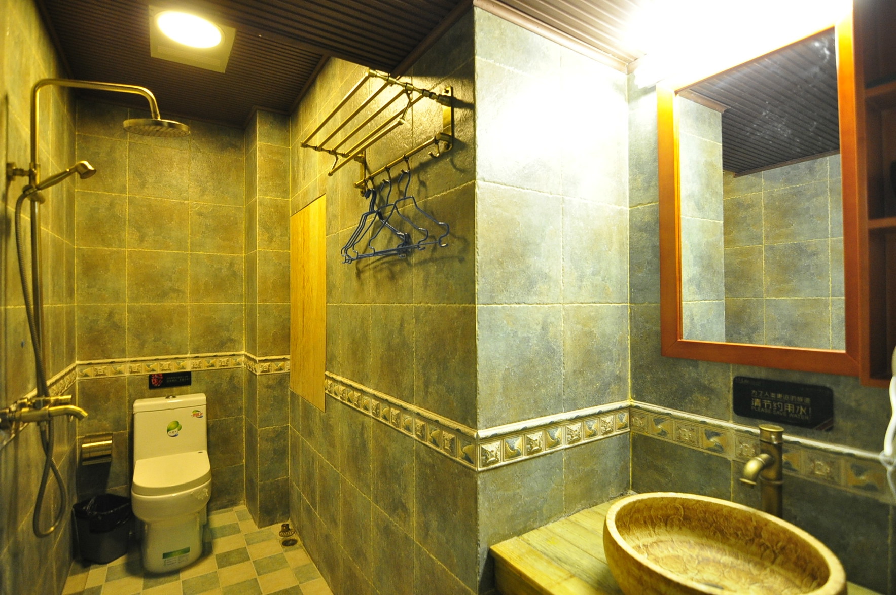 26 Life Hostel (Kunming Dianchi) 2*