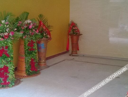 Haile Hotel (Beihai Qiaogang Fengqing Street) 2*