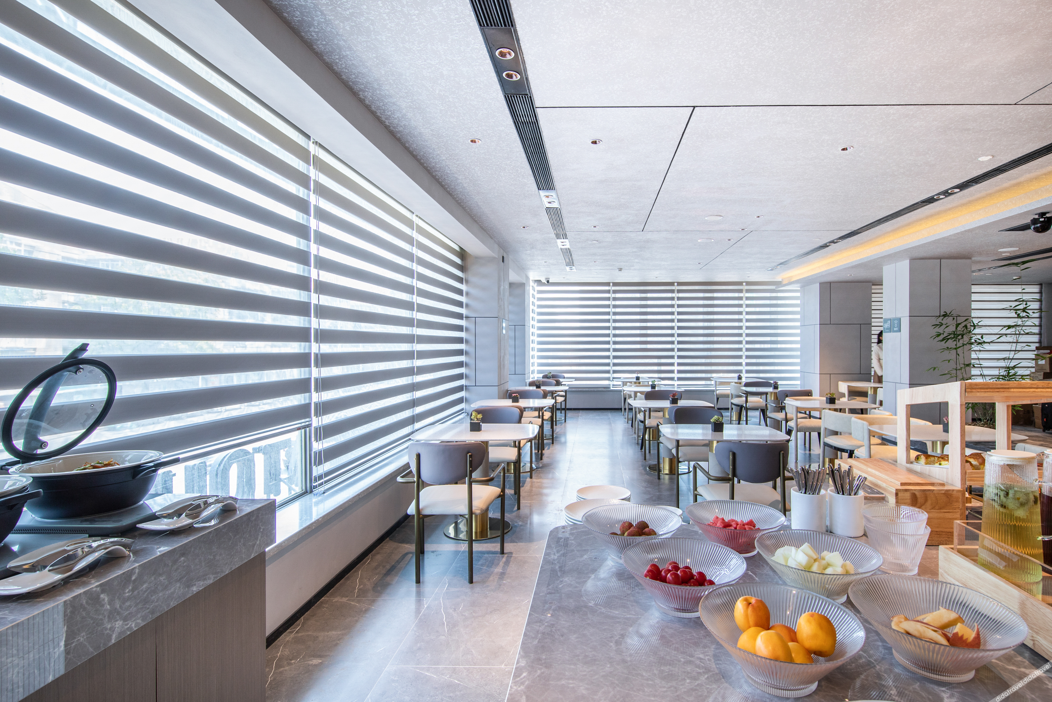 Atour Hotel 4*
