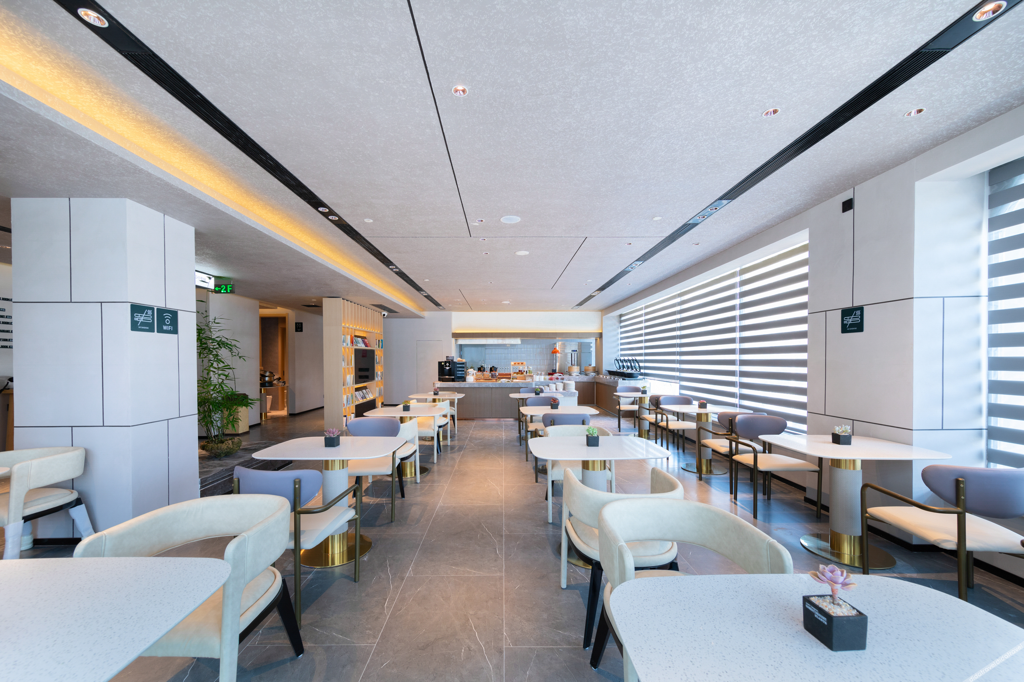 Atour Hotel 4*