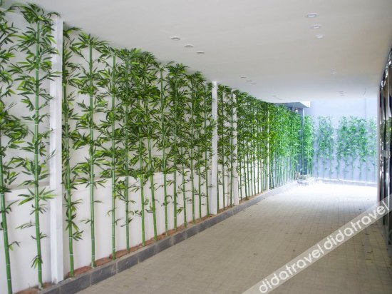 City Comfort Inn Hotel (Guilin Two Rivers And Four Lakes Sun Moon Twin Towers) 2*