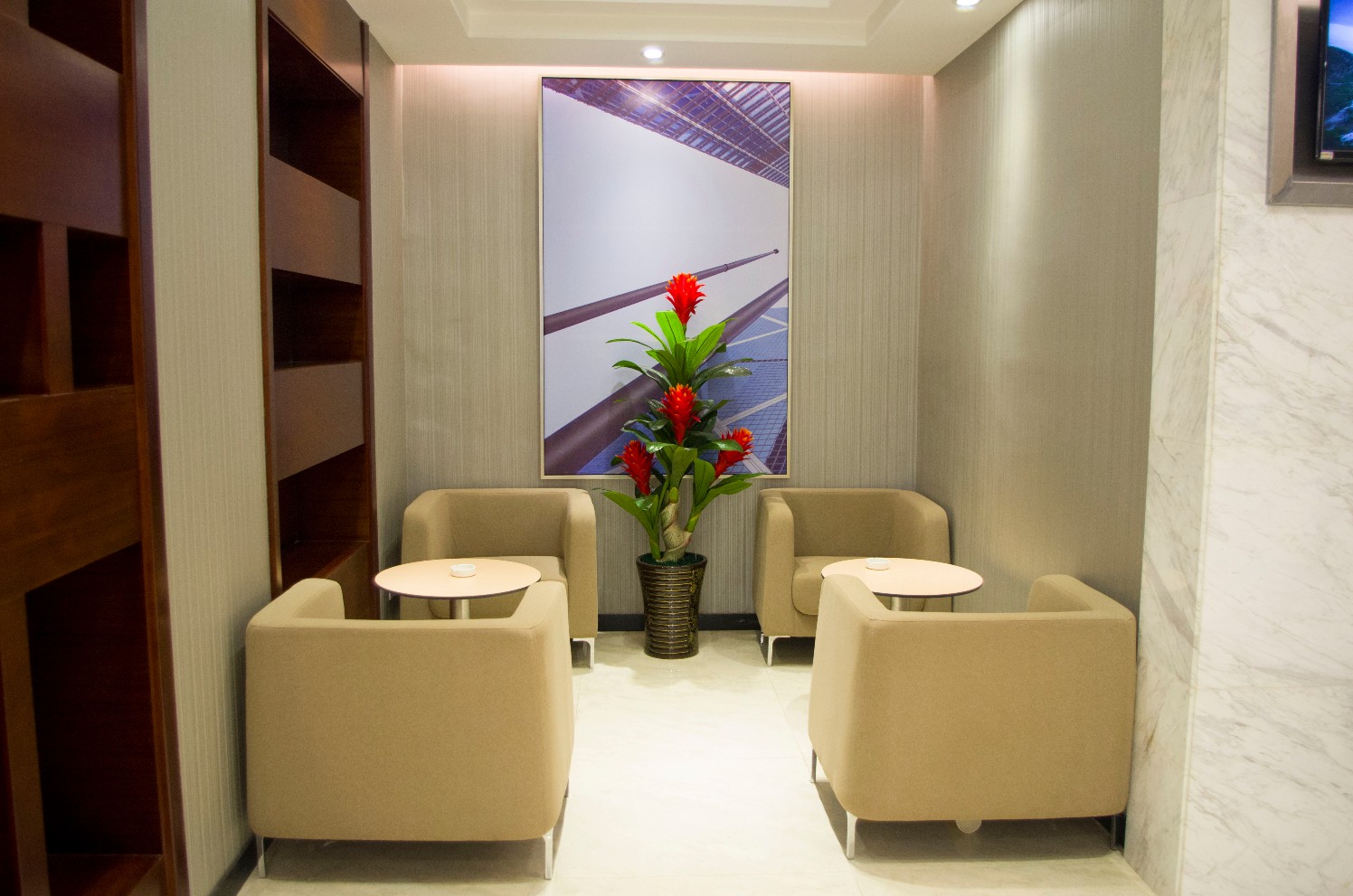 City Comfort Inn Hotel (Guilin Two Rivers And Four Lakes Sun Moon Twin Towers) 2*