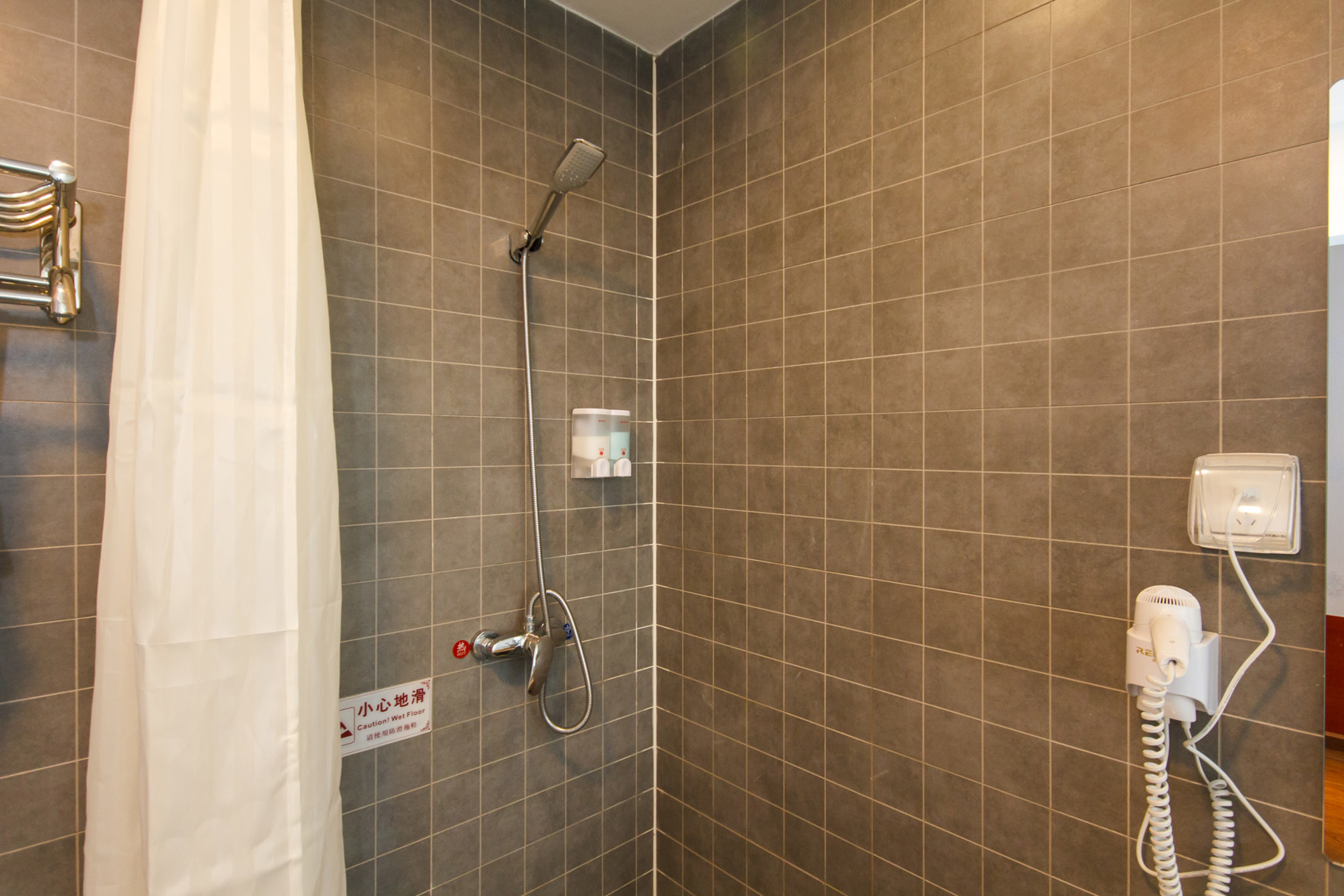 118 Inns (Hangzhou Xiaoshan Nanxiu Road) 2*