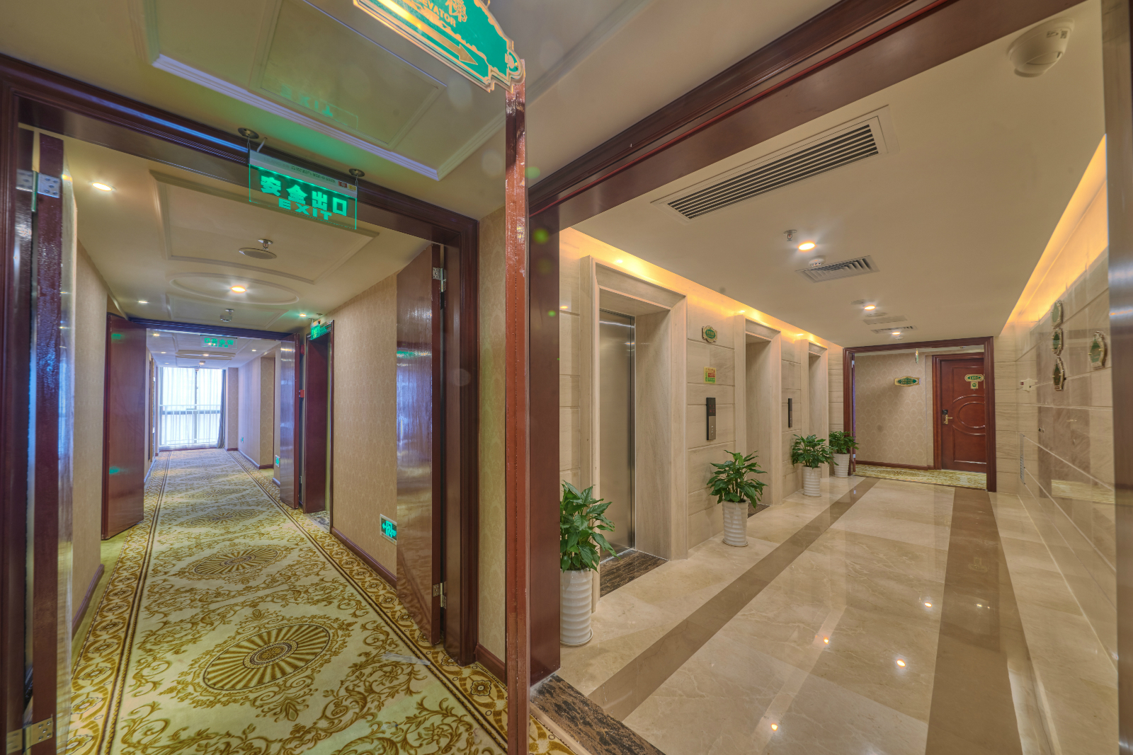 Vienna Hotel (Beihai Yintan) 3*
