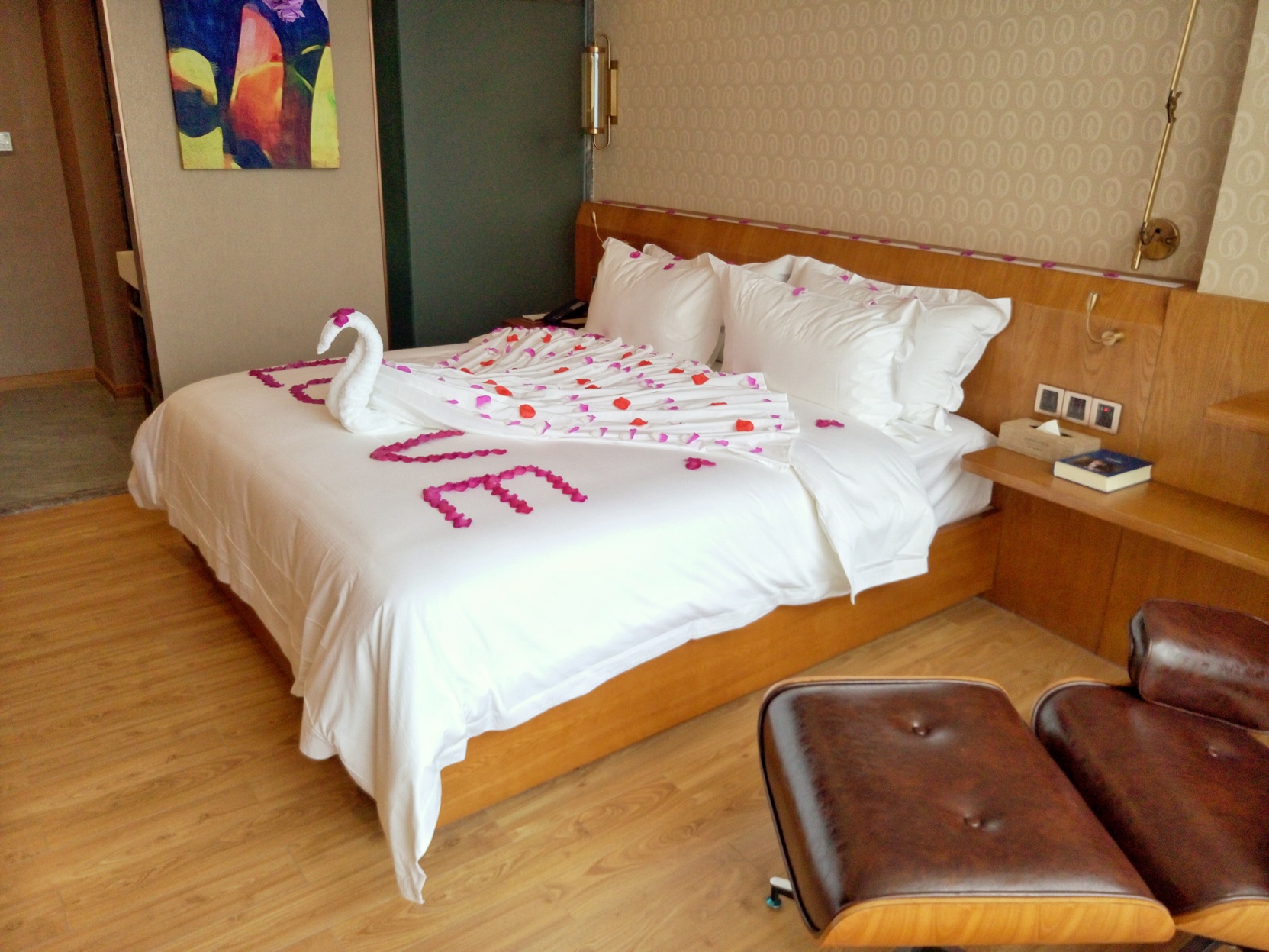 AEOC COFFEEJame Joyc Coffetel (Guangzhou South Railway Station Qifu New Village) 3*