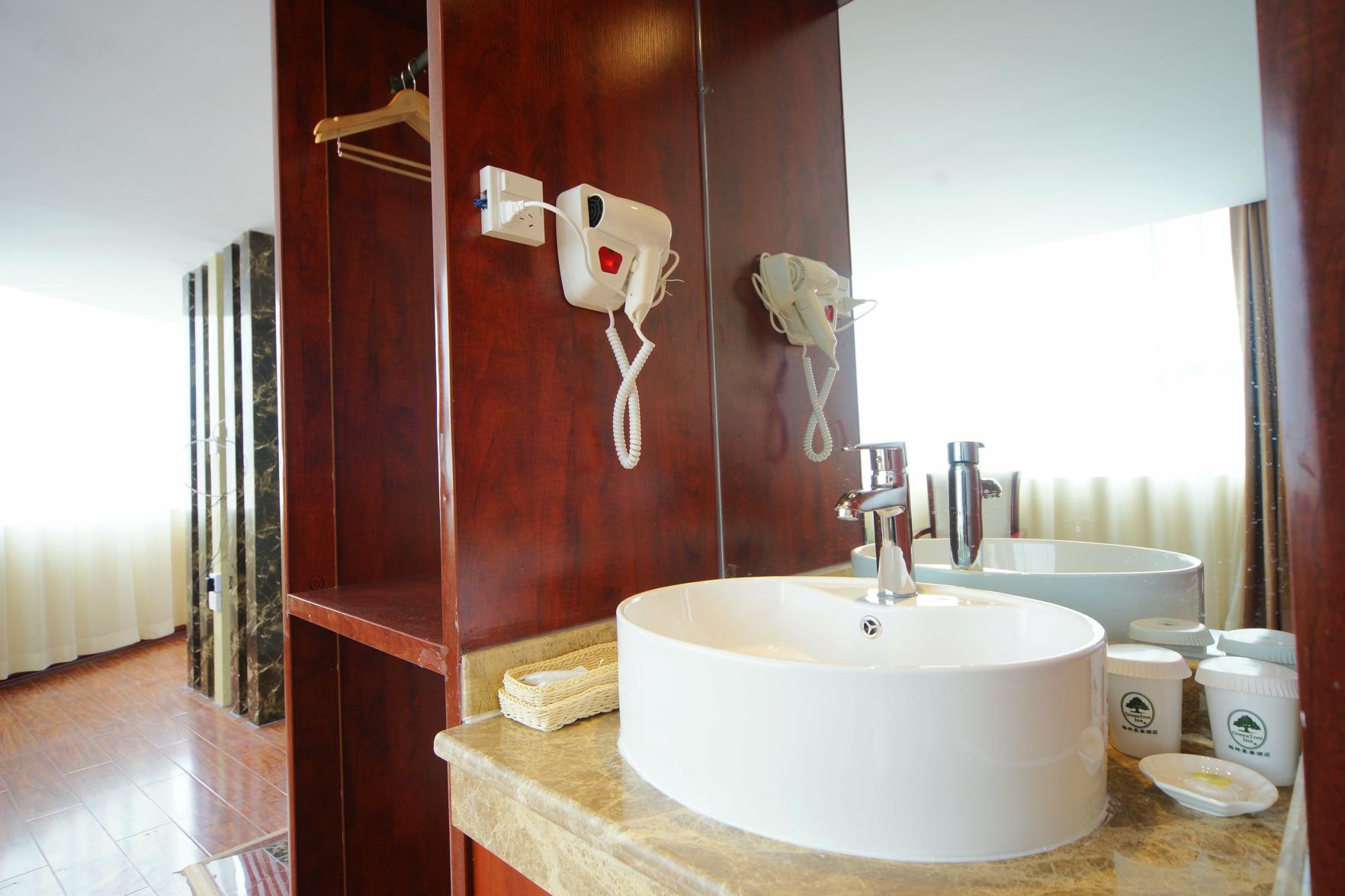 Nanning Yongyuan Express Hotel 2*