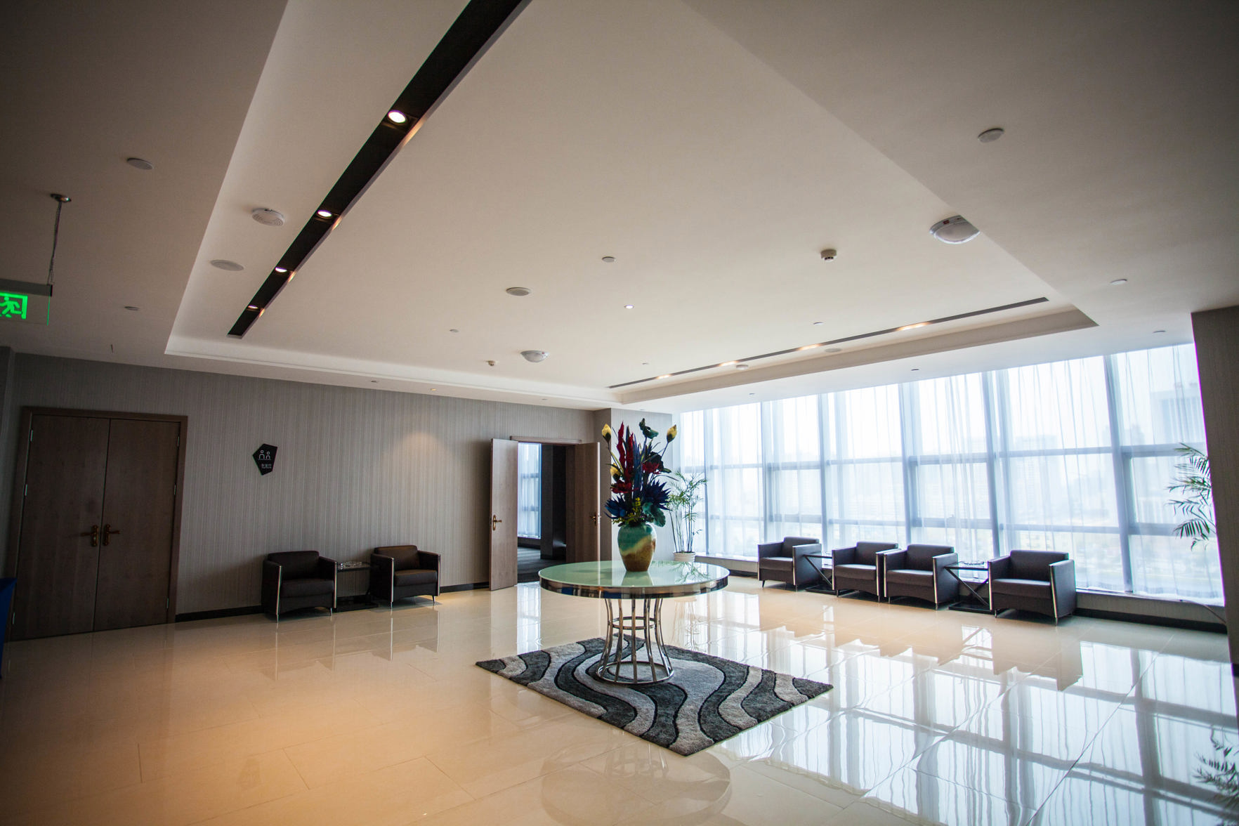 Echarm Hotel (Cultural Avenue Zhongbai Square Branch) 3*
