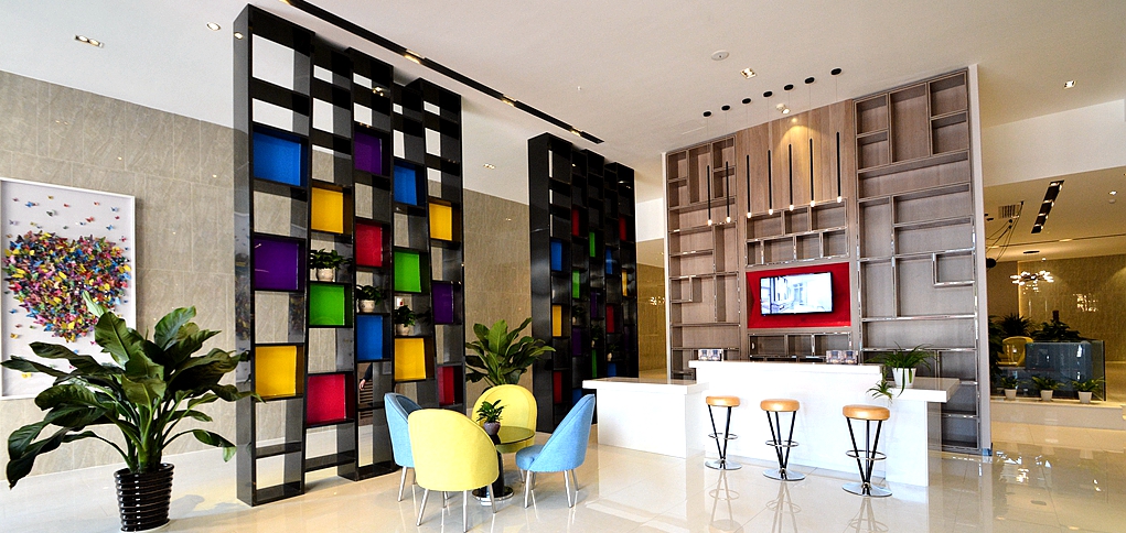 Echarm Hotel (Beihai High-Speed Railway Station North Bay Plaza) 3*