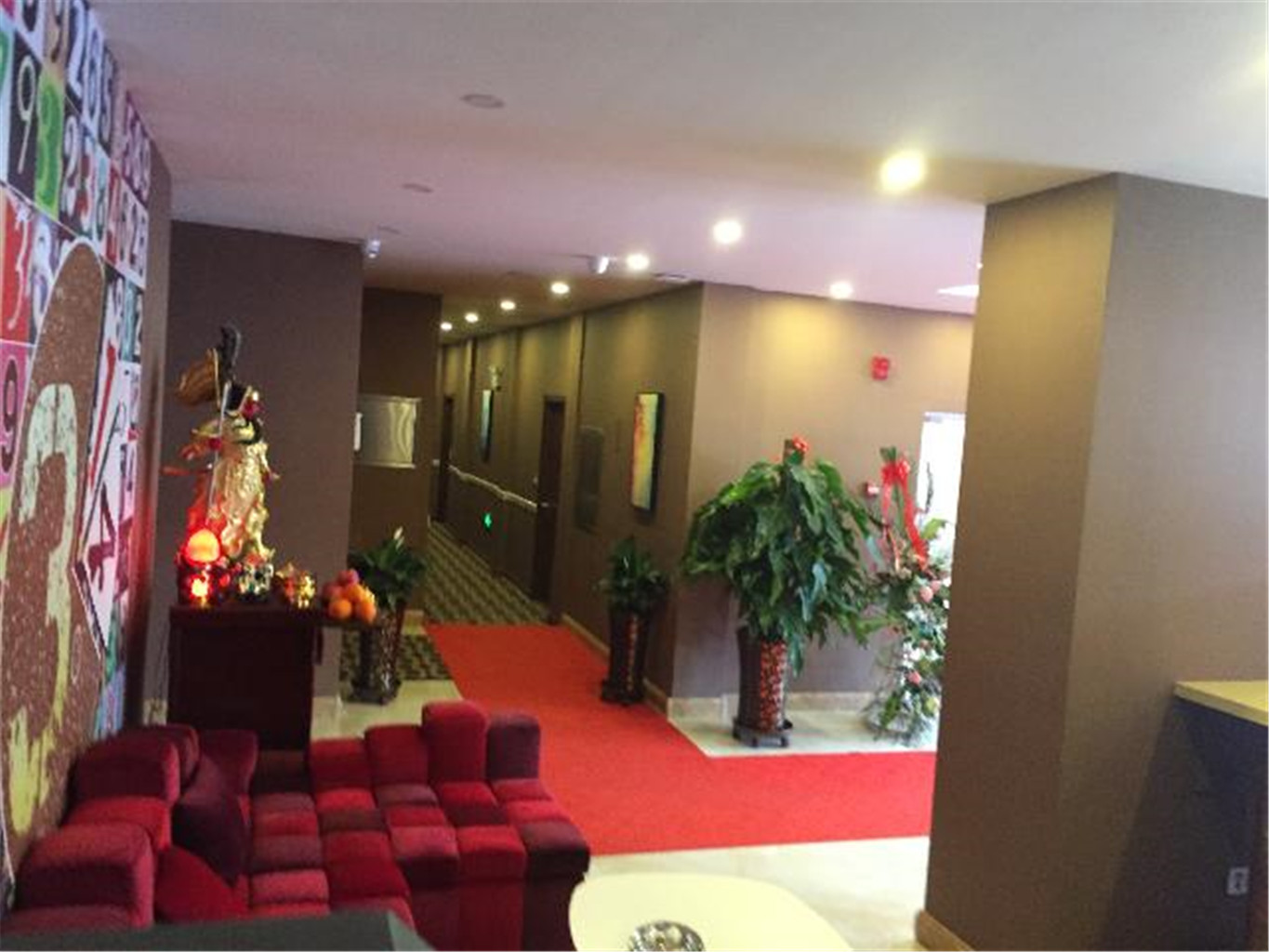 Pai Hotel (Sofia Church City Hospital, Harbin Central Street) 2*