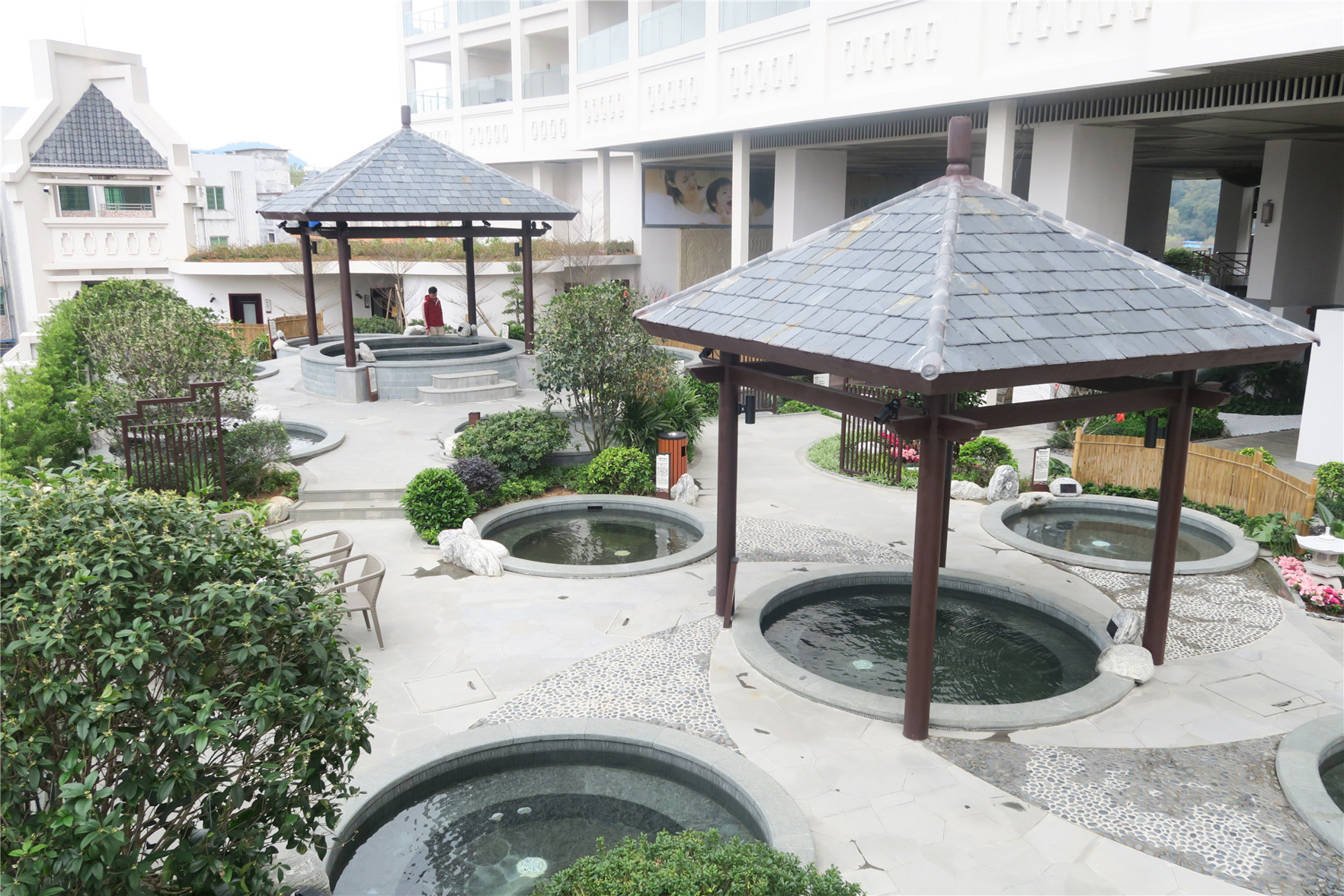 Biquan Kongzhong Hot Spring Hotel 5*