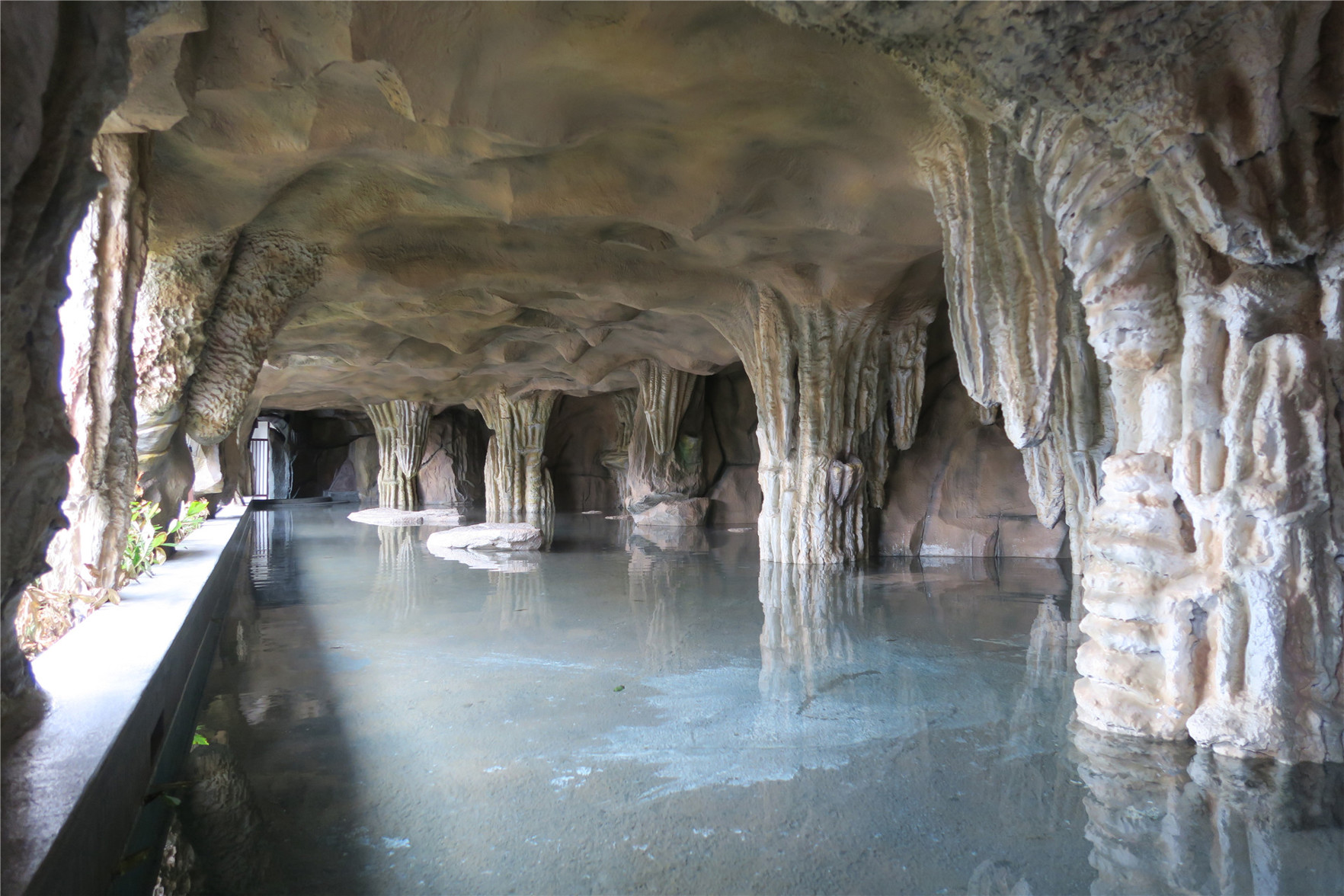 Biquan Kongzhong Hot Spring Hotel 5*