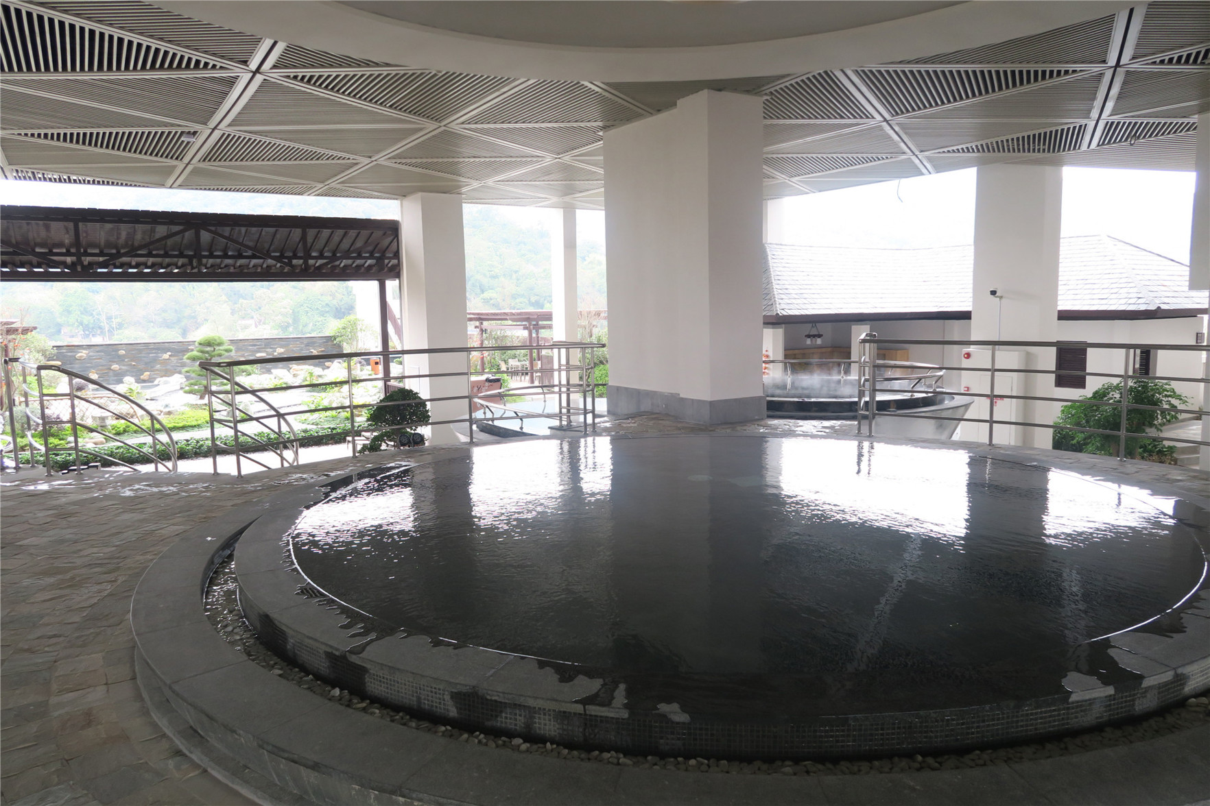Biquan Kongzhong Hot Spring Hotel 5*