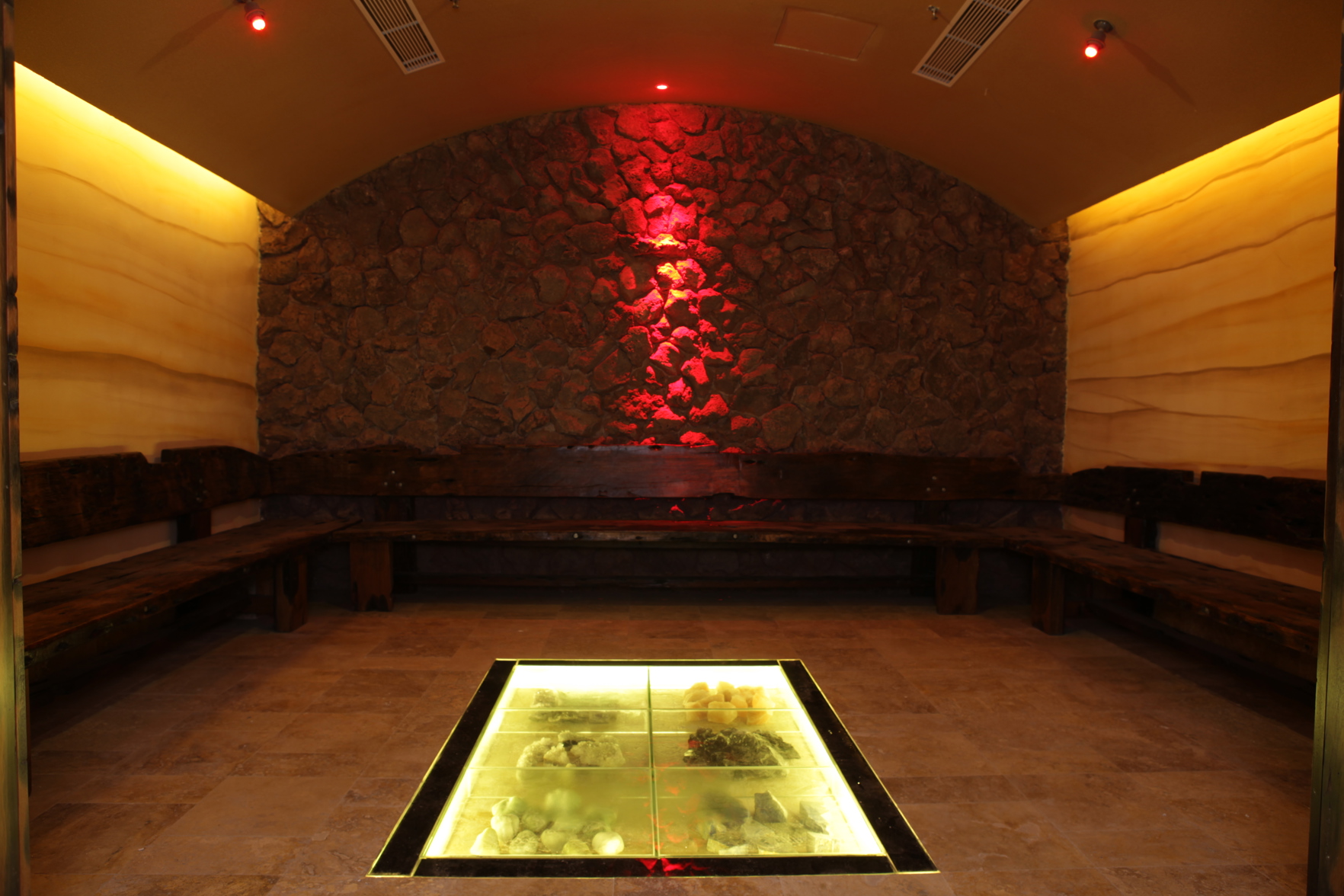 Biquan Kongzhong Hot Spring Hotel 5*