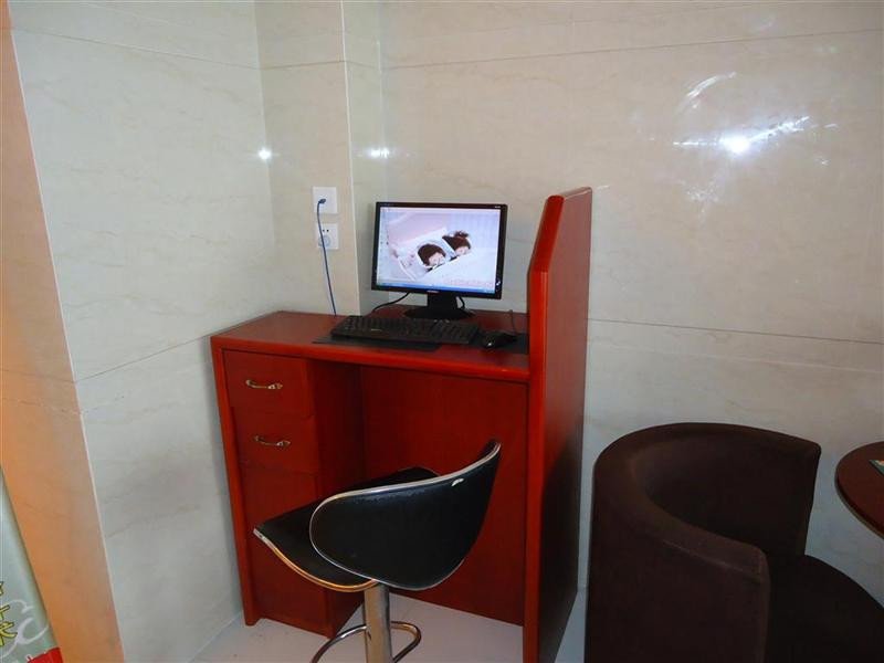 GreenTree Inn (Hai'an Municipal Government Pearl City Branch) 2*