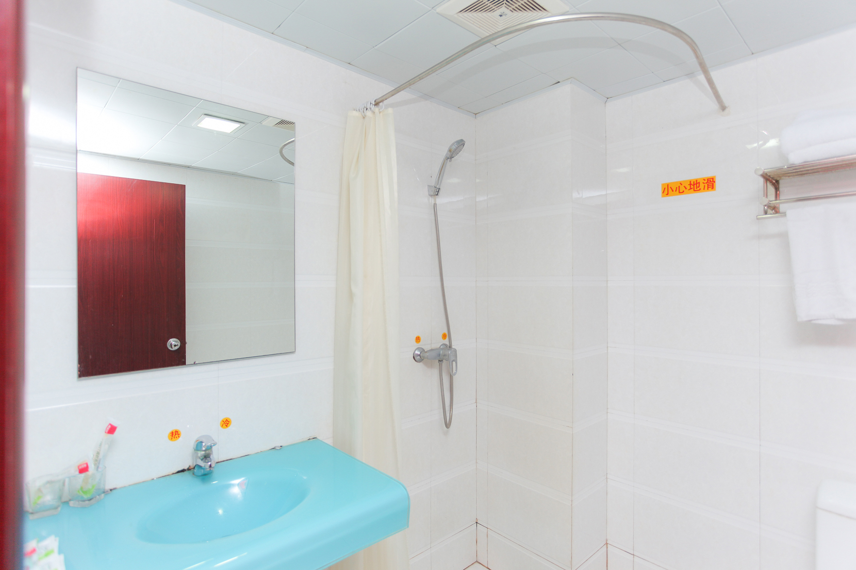 Junyi chain Hotel (Nantong Metro) 2*