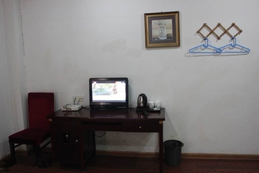 Junyi chain Hotel (Nantong Metro) 2*