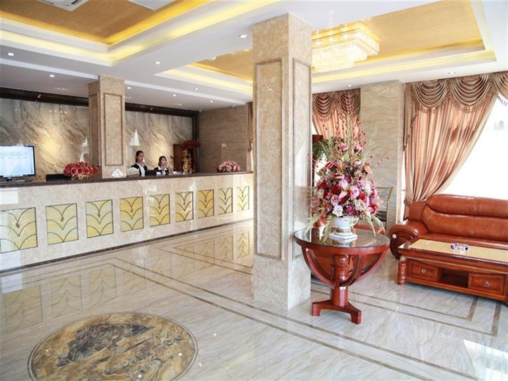 GreenTree Inn Jiangsu Wuxi Xibei Town Xingtiandi Shell Hotel 2*