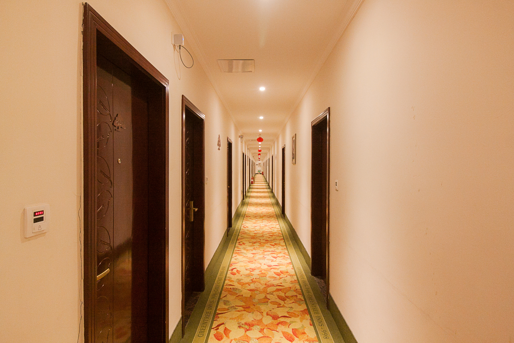 GreenTree Inn Jiangsu Wuxi Xibei Town Xingtiandi Shell Hotel 2*