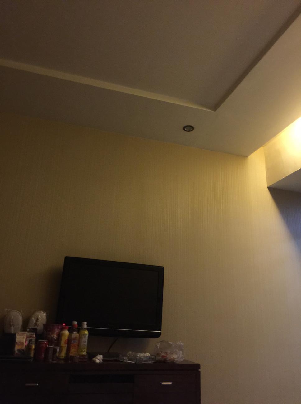 Vienna Hotel (Xupu Wanda Plaza) 3*