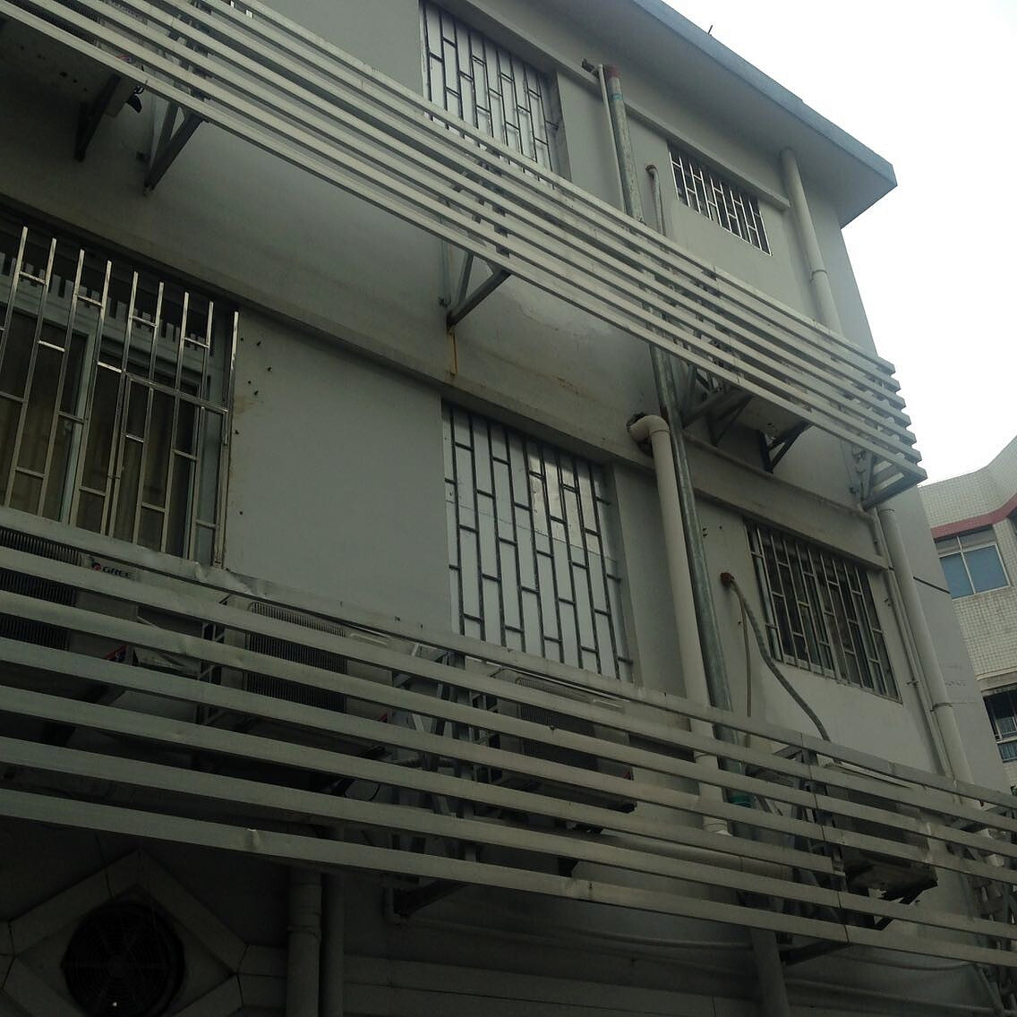 Yuefa Hotel (Shenzhen Dongmen Old Street Shaibu Subway Station) 2*