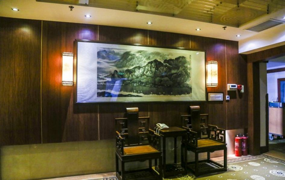Dalian Shizhou Yunshui Hotel (Dalian Xi'an Road Subway Station Branch) 4*