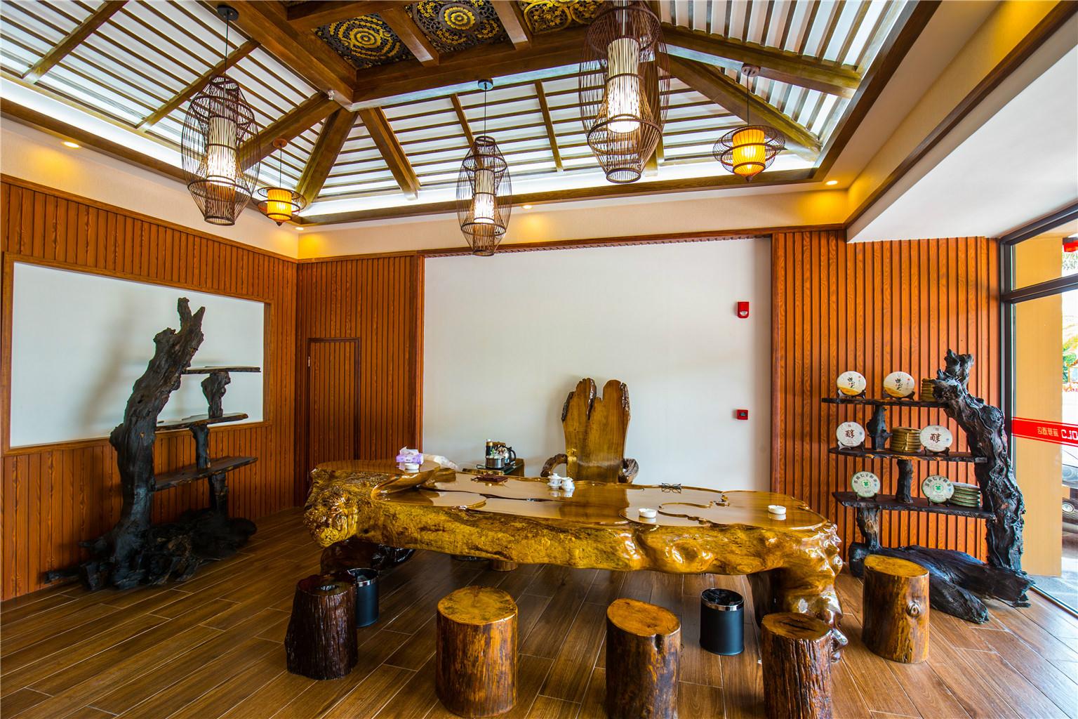 Bolo Hotel 2*
