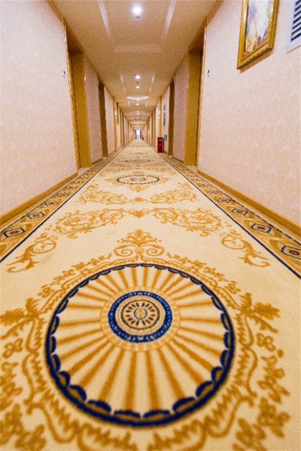 Vienna Hotel (Nanning Qingxiu Mountain) 3*