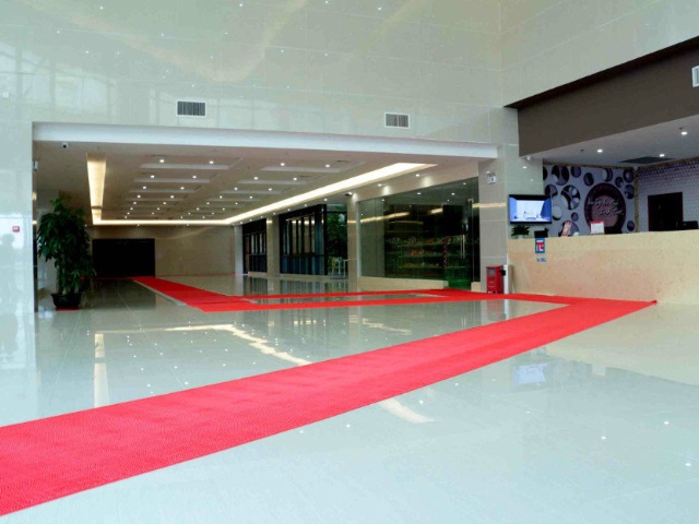 Pai Hotel (Zhuhai City Vocational College Jinwan Huafa Shangdu Store) 2*