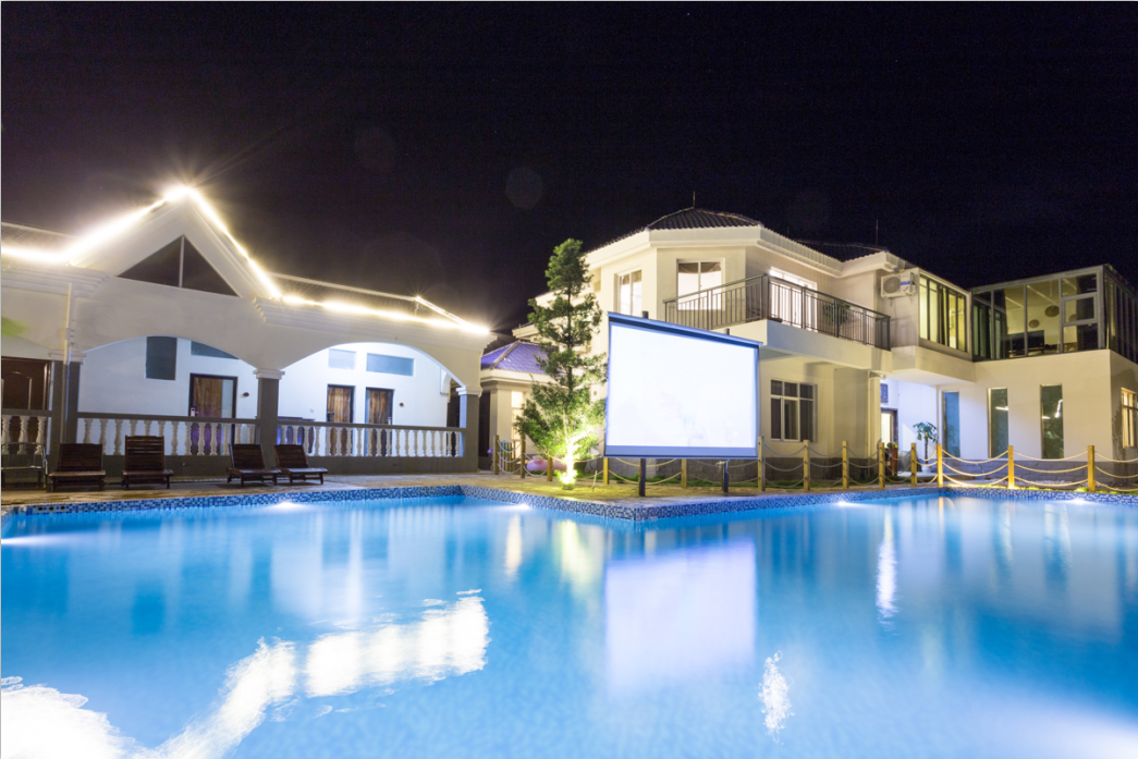 21 Haili Whale Island Hotel 3*