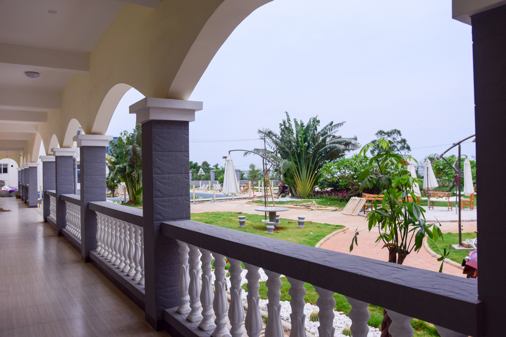 21 Haili Whale Island Hotel 3*
